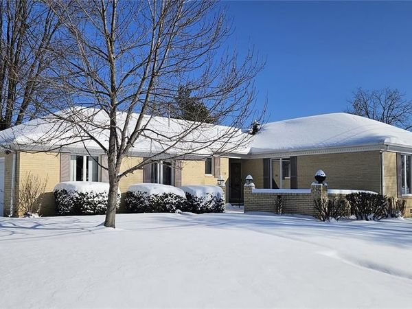 300 W 1st Street, Salem, MO 65560