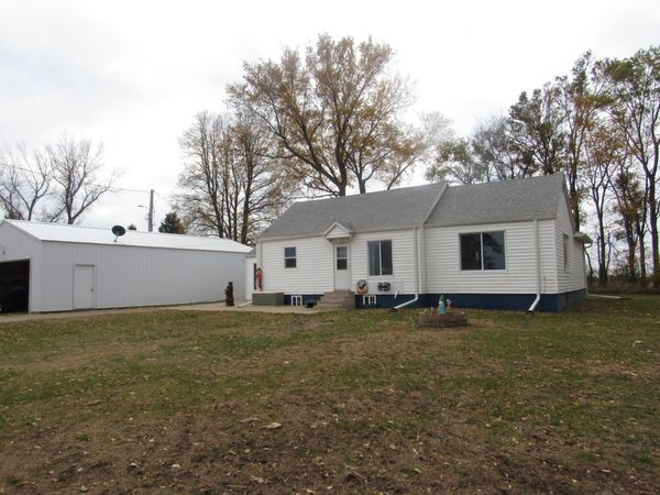 23185 Sundberg Avenue, Brewster, MN 56119