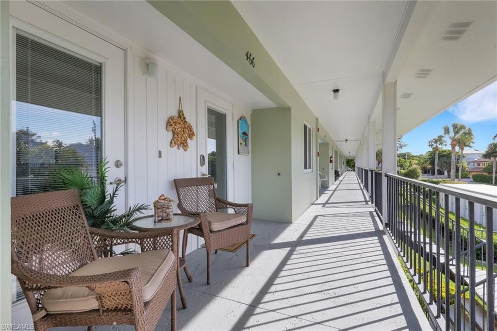 466 12th Ave S, Unit 466, Naples, FL 34102 Photo