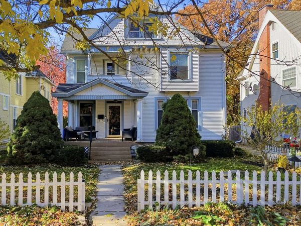 507 N Hennepin Avenue, Dixon, IL 61021