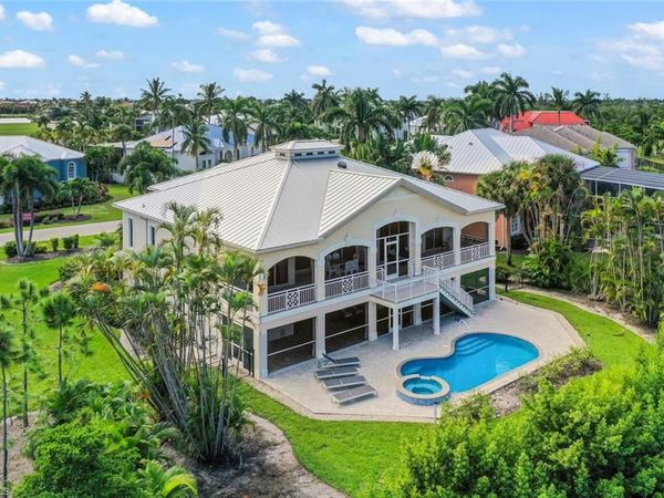 824 Birdie View PT, SANIBEL, FL 33957