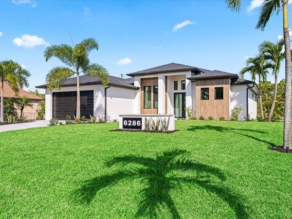 6286 Fuller DR, BOKEELIA, FL 33922