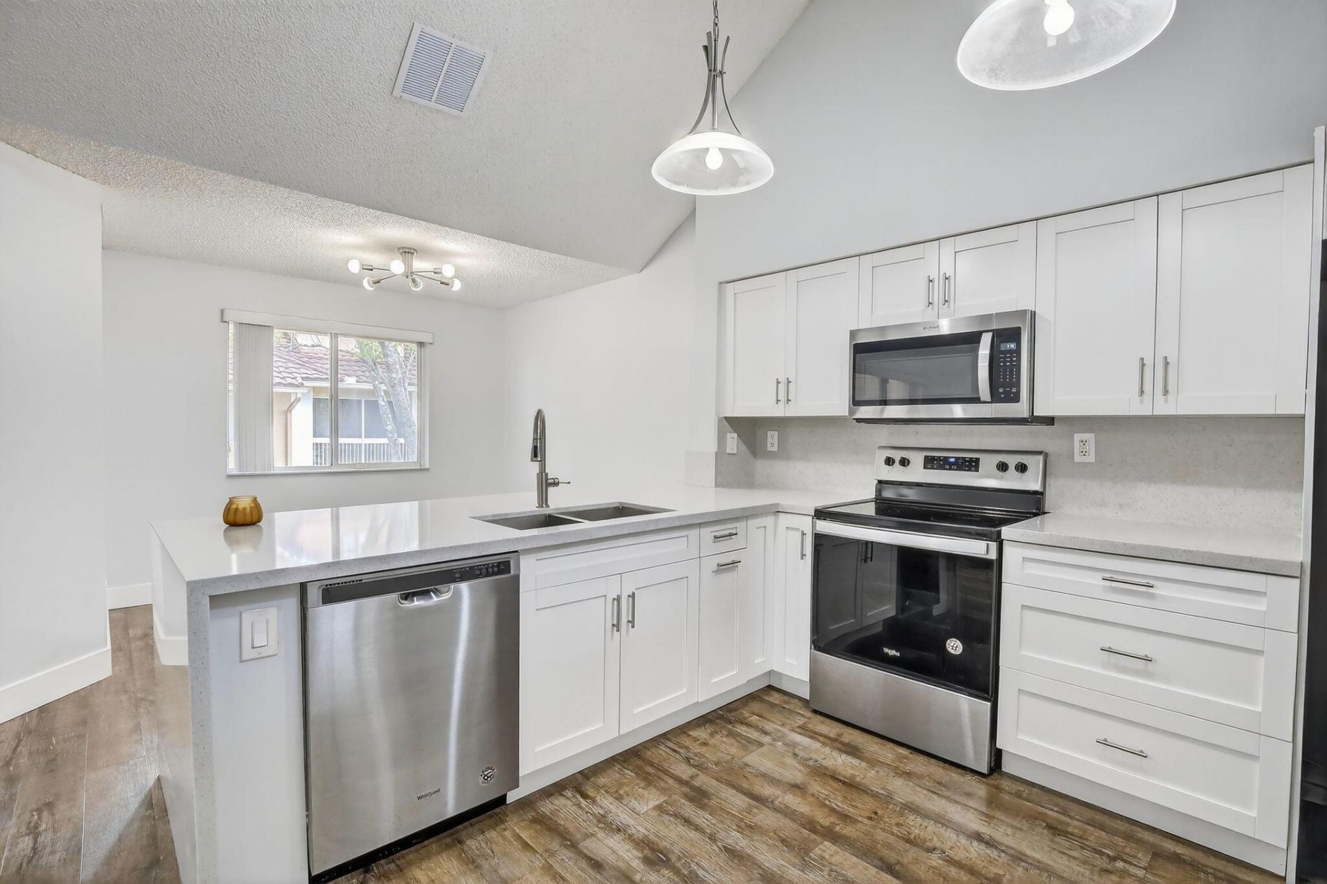 832 NW 92nd Avenue, Plantation, FL 33324 Photo