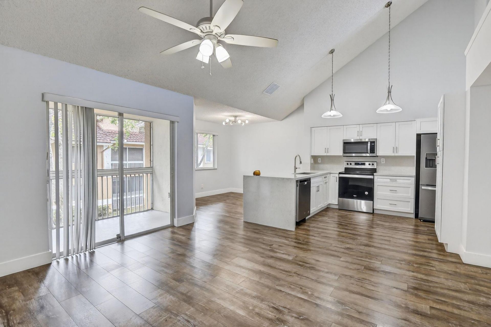 832 NW 92nd Avenue, Plantation, FL 33324 Photo