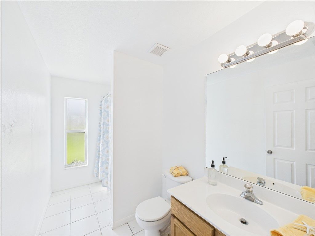 8135 100th Avenue, Vero Beach, FL 32967 Photo