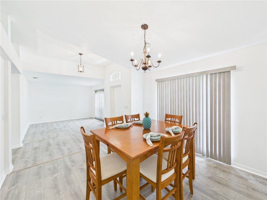 8135 100th Avenue, Vero Beach, FL 32967 Photo