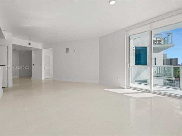 3030 NE 188 Street, Unit 604, Aventura, FL 33180