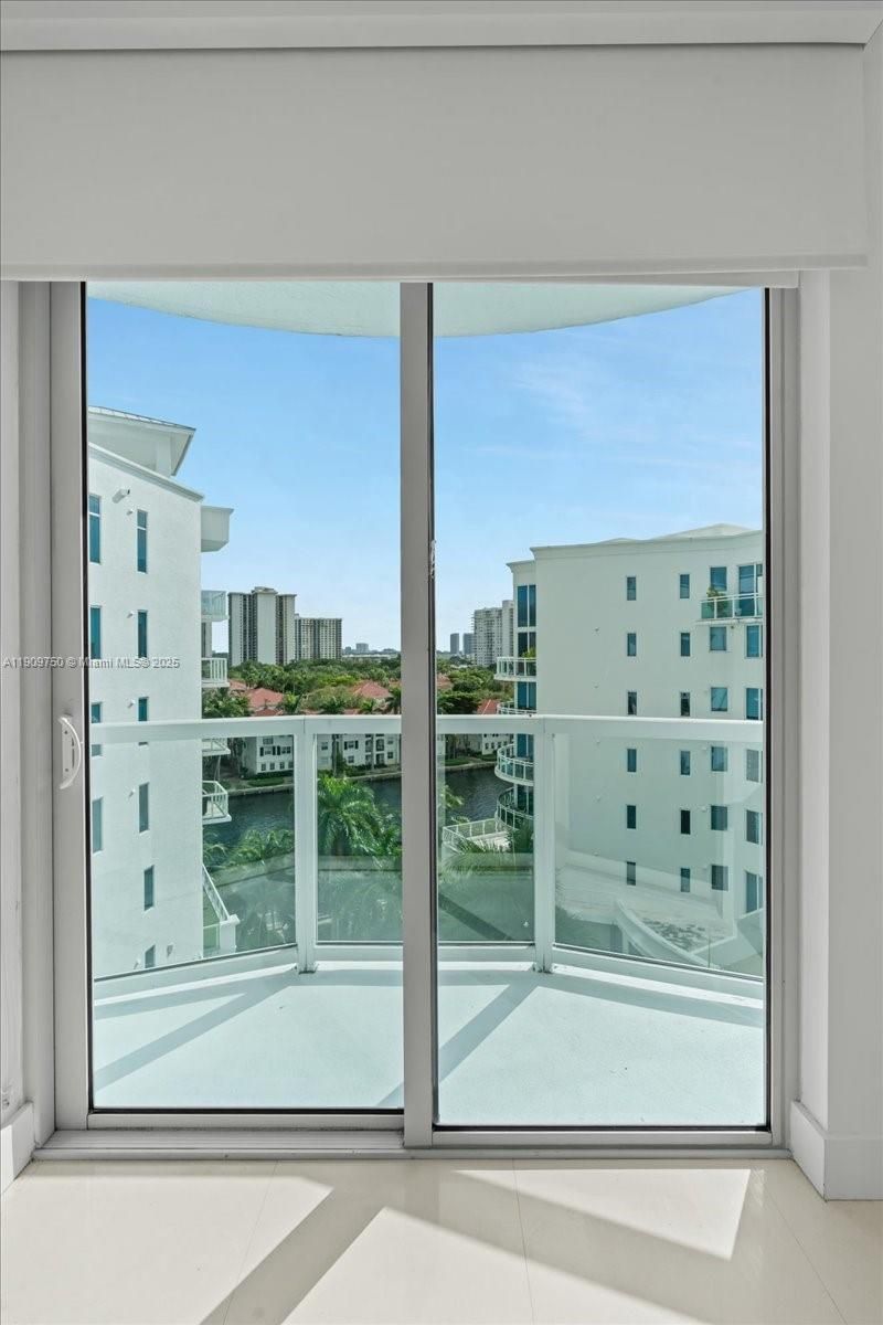 3030 NE 188 Street, Unit 604, Aventura, FL 33180 Photo