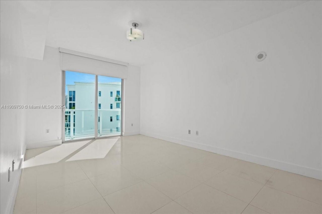 3030 NE 188 Street, Unit 604, Aventura, FL 33180 Photo