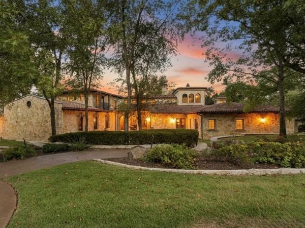 4573 Cascades Shoreline Drive, Tyler, TX 75709