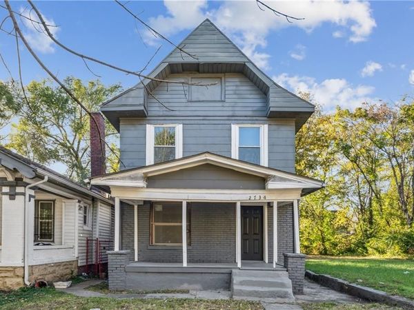 2734 Park Avenue, Kansas City, MO 64109