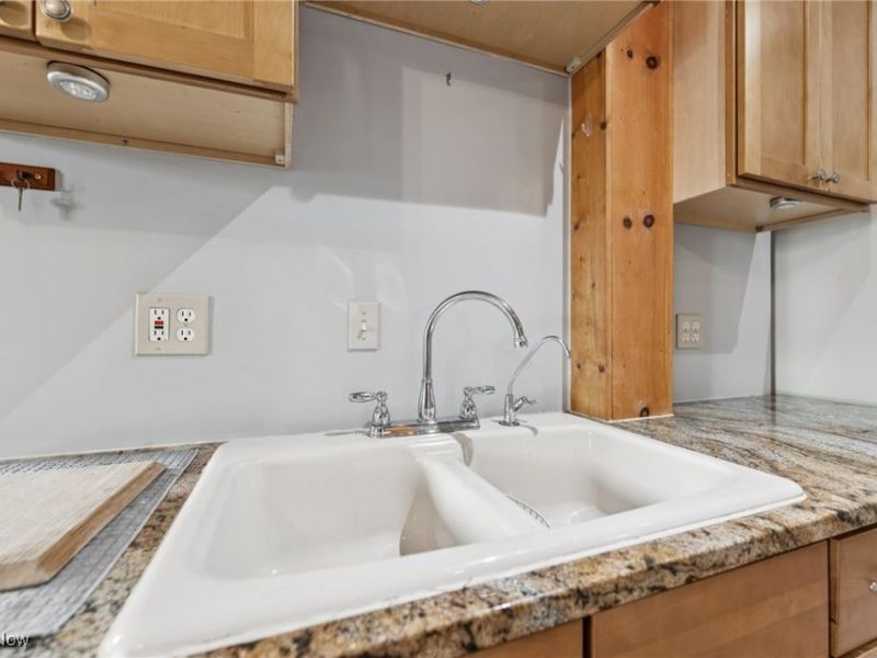 1312 W 93rd Street, Cleveland, OH 44102 Photo 13