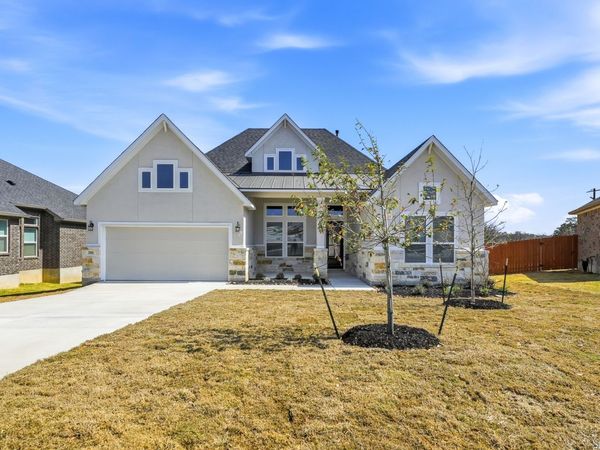 381 Jereth Crossing, Castroville, TX 78009