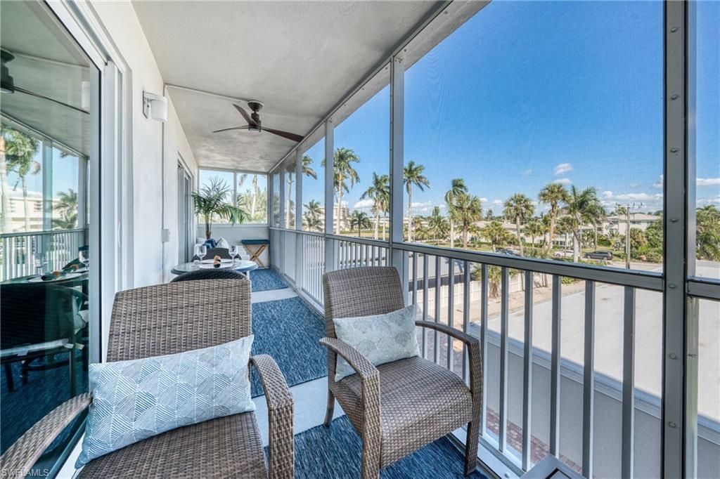 1977 Gulf Shore Blvd N, Unit 306, Naples, FL 34102 Photo