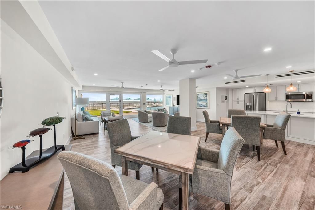 1977 Gulf Shore Blvd N, Unit 306, Naples, FL 34102 Photo