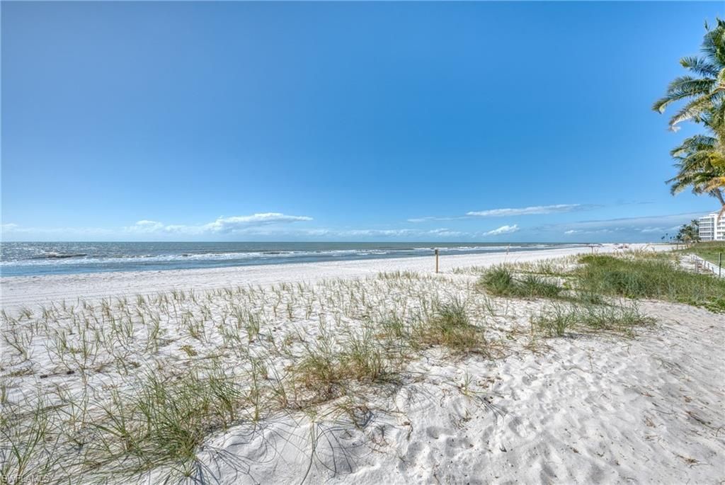 1977 Gulf Shore Blvd N, Unit 306, Naples, FL 34102 Photo