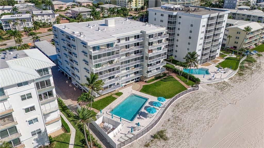 1977 Gulf Shore Blvd N, Unit 306, Naples, FL 34102 Photo