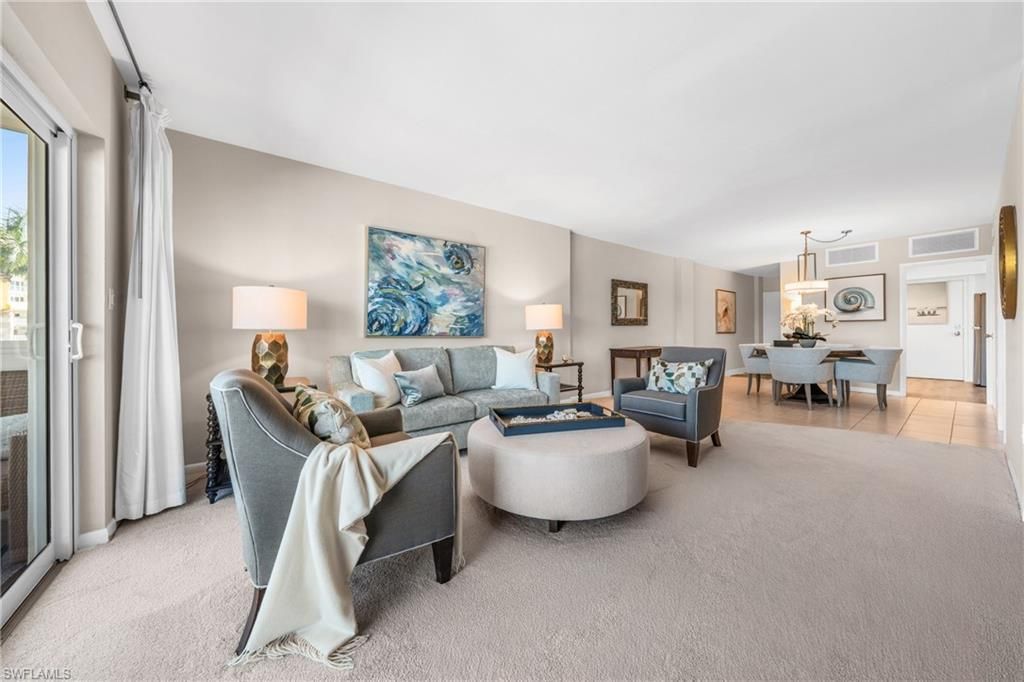 1977 Gulf Shore Blvd N, Unit 306, Naples, FL 34102 Photo