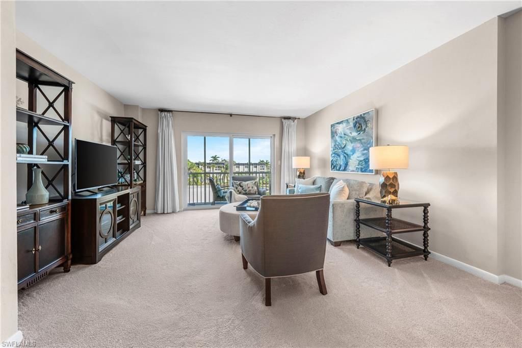 1977 Gulf Shore Blvd N, Unit 306, Naples, FL 34102 Photo