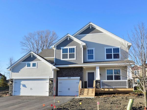 4768 Blake Court, Woodbury, MN 55129