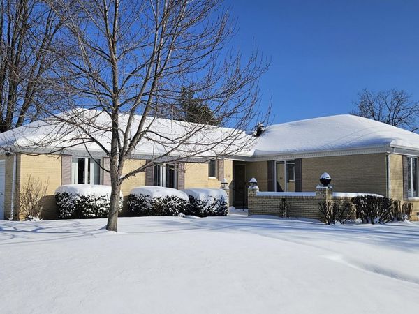 300 W First Street, Salem, MO 65560