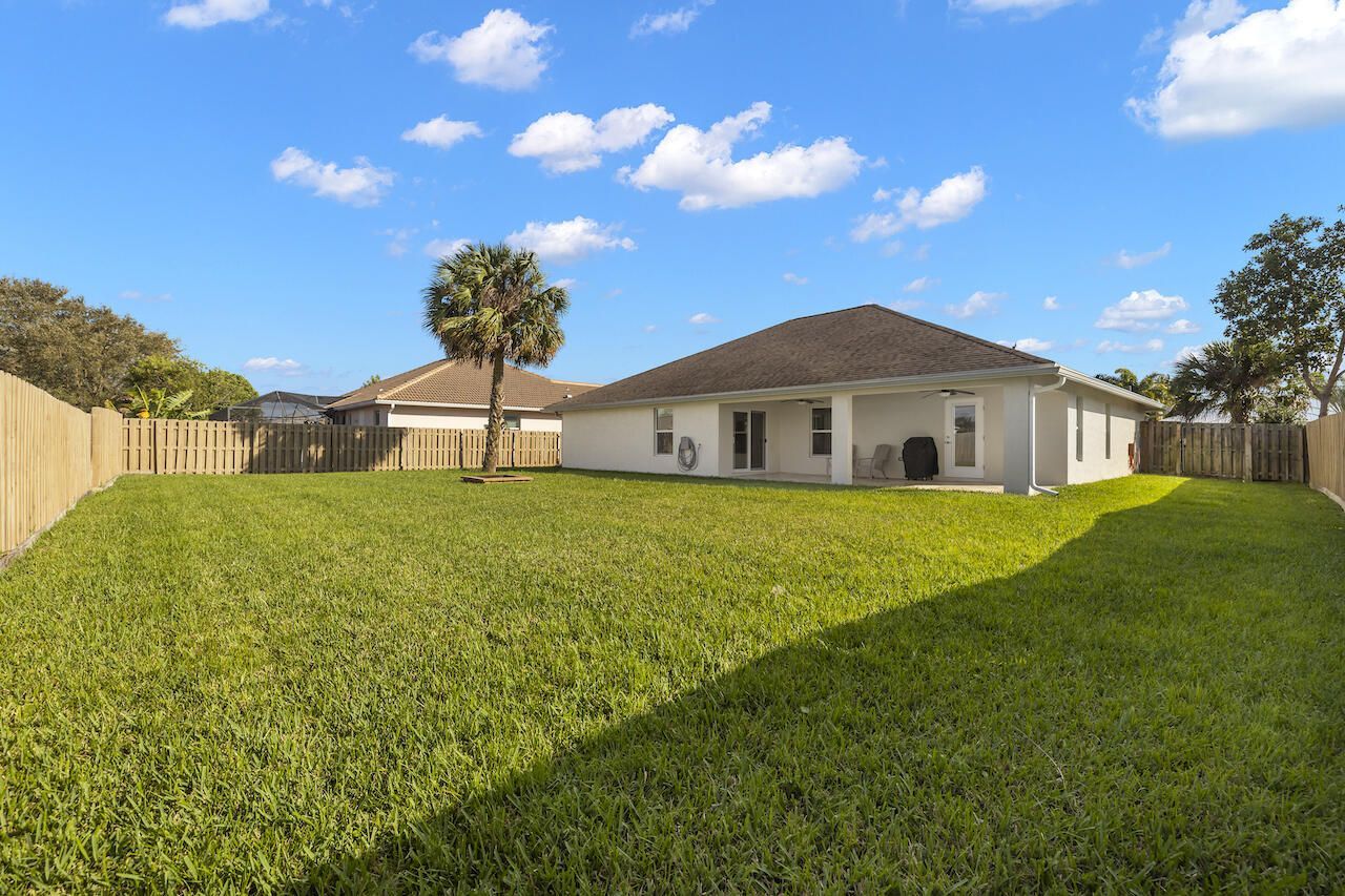 5957 NW Brenda Circle, Port Saint Lucie, FL 34986 Photo