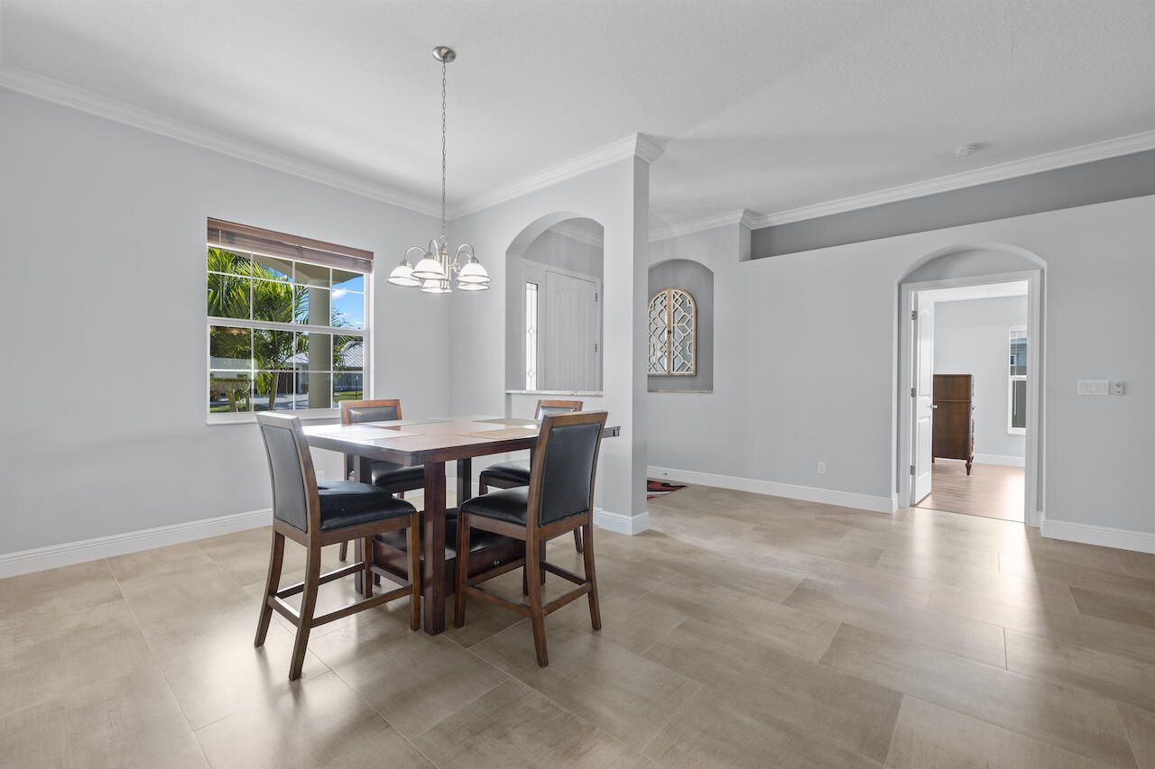 5957 NW Brenda Circle, Port Saint Lucie, FL 34986 Photo