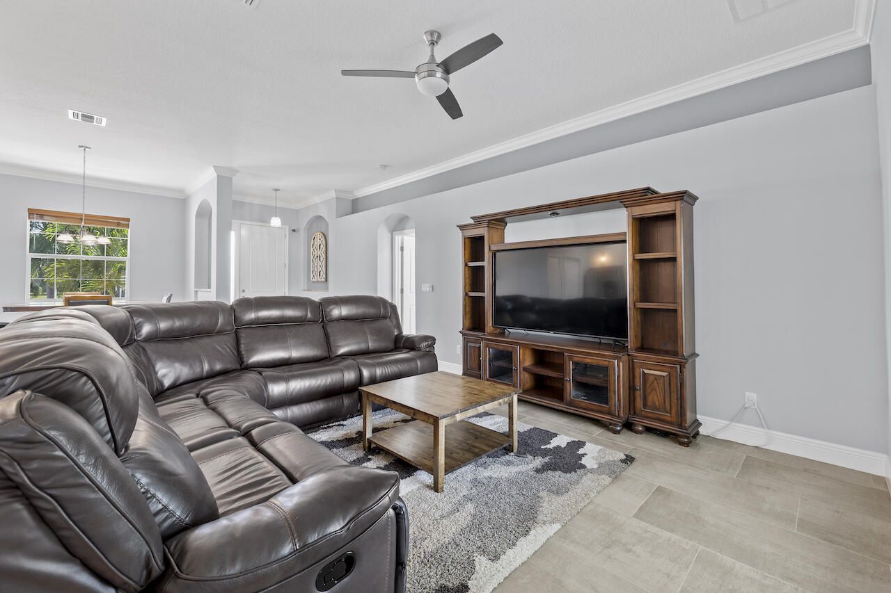 5957 NW Brenda Circle, Port Saint Lucie, FL 34986 Photo