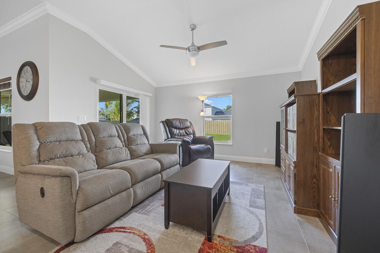 5957 NW Brenda Circle, Port Saint Lucie, FL 34986 Photo