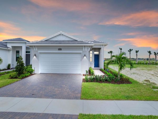 12569 SW Leopold Way, Port St. Lucie, FL 34987