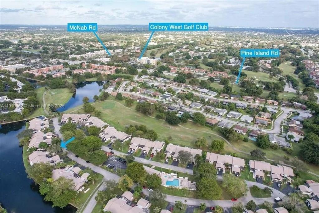 6417 W Pinehurst Cir W, Unit E23, Tamarac, FL 33321 Photo