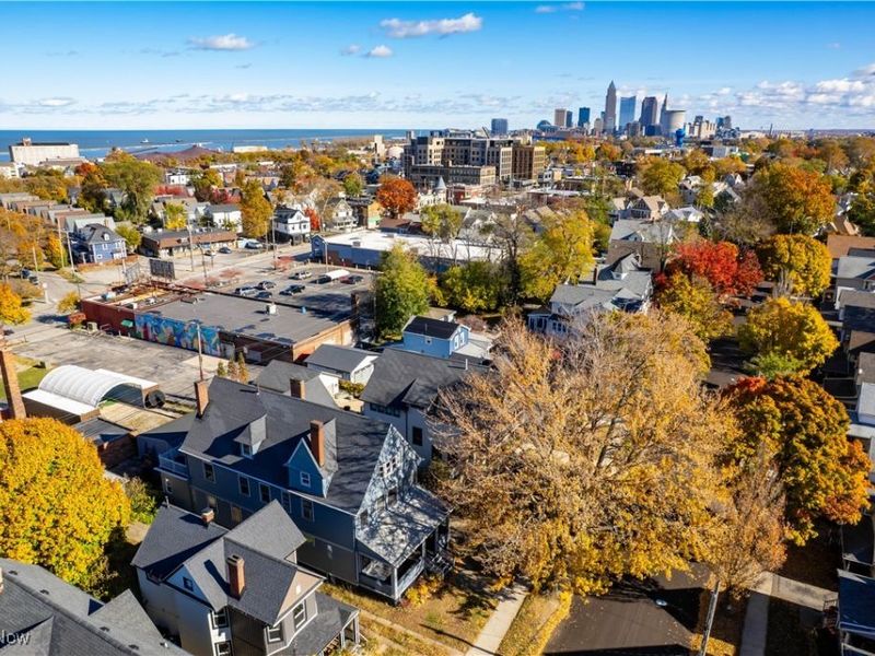 6110 W Clinton Avenue, Cleveland, OH 44102 Photo 48