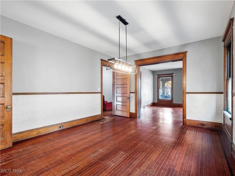 6110 W Clinton Avenue, Cleveland, OH 44102 Photo 8