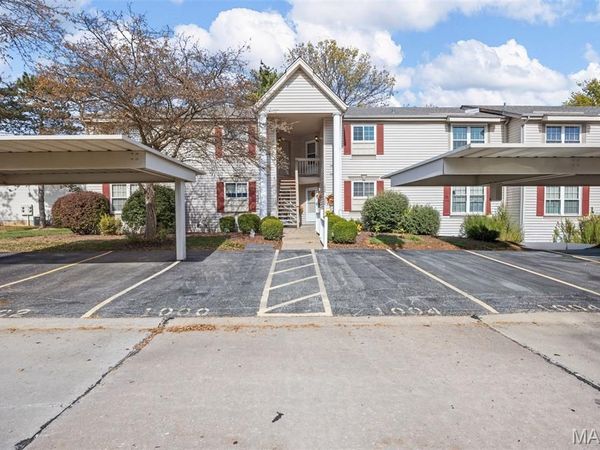 1006 Sugar Creek Court, Unit 6, St Charles, MO 63376