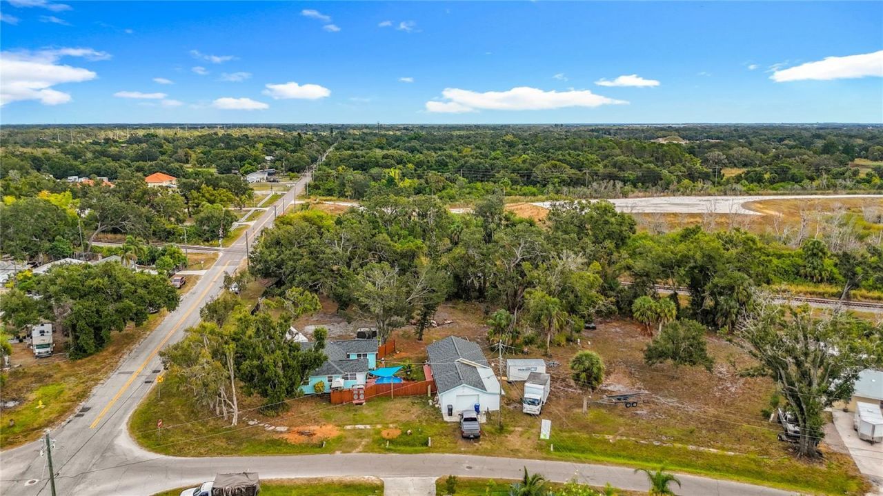 509 39th Street E, Palmetto, FL 34221 Photo