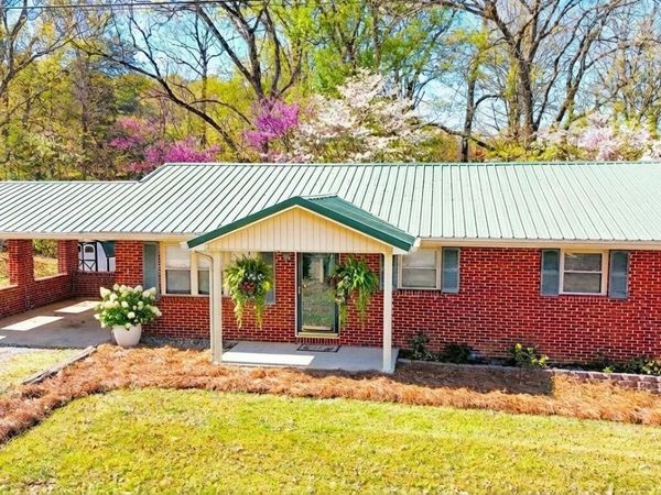 35 McDonald Rd, Midway, TN 37809