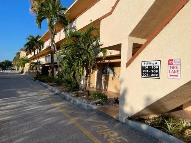 4500 N Federal Hwy, Unit 102A, Lighthouse Point, FL 33064 Photo