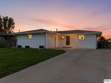 5216 N 84th Avenue, Omaha, NE 68134