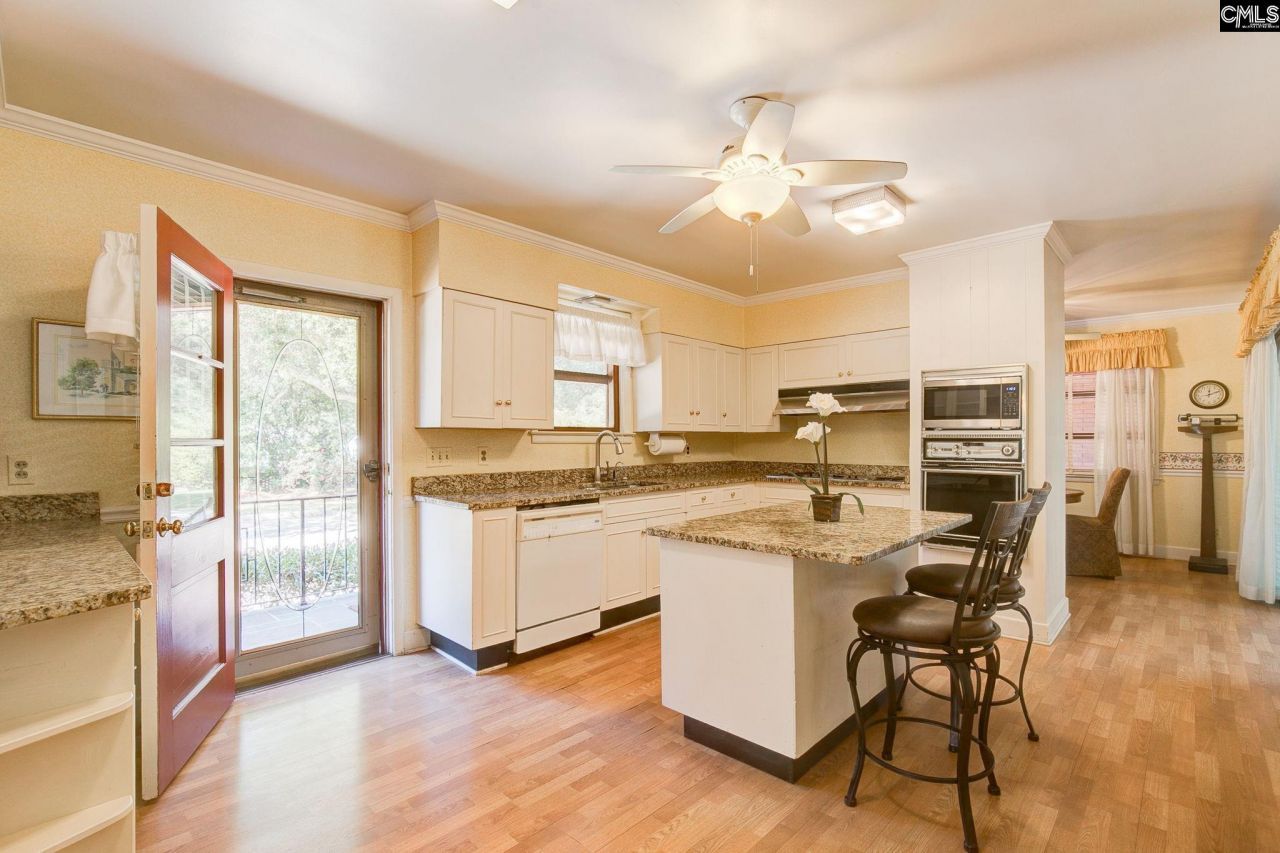 314 Kirkwood Lane  Photo 6