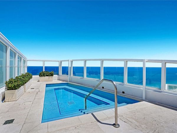 4401 Collins Ave, Unit PH South, Miami Beach, FL 33140