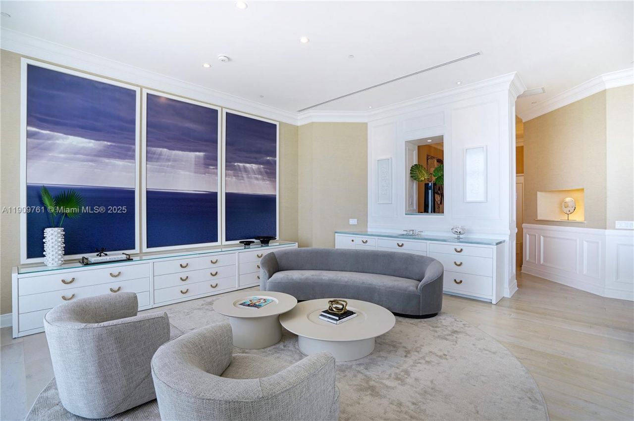 4401 Collins Ave, Unit PH South, Miami Beach, FL 33140 Photo