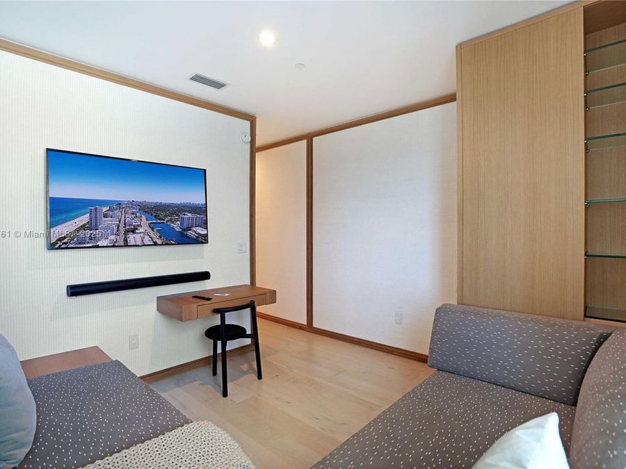 Property Image 77