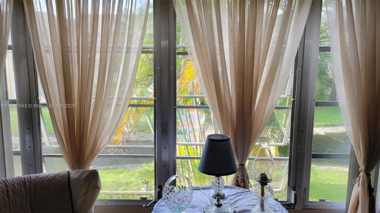 5851 NW 62nd Ave, Unit 202, Tamarac, FL 33319 Photo