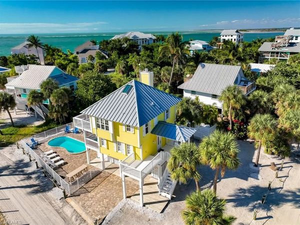 210 White Pelican DR, Upper Captiva, FL 33924