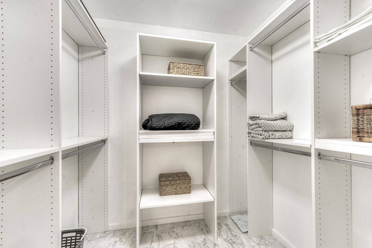 1605 Middle Gulf Dr, Unit 115, Sanibel, FL 33957 Photo