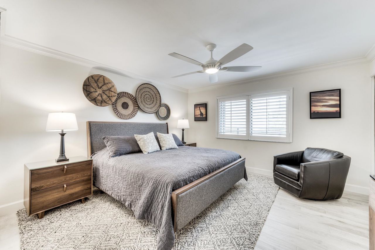 1605 Middle Gulf Dr, Unit 115, Sanibel, FL 33957 Photo