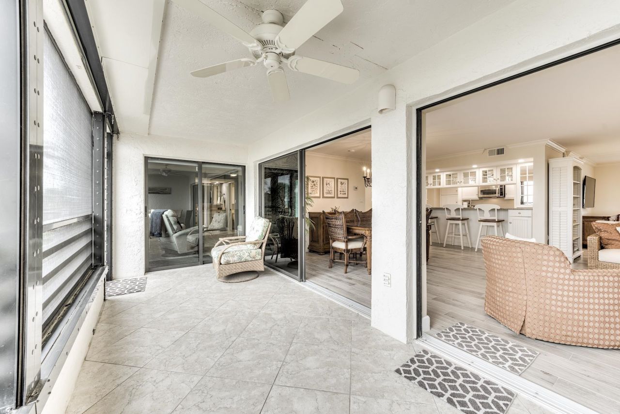 1605 Middle Gulf Dr, Unit 115, Sanibel, FL 33957 Photo