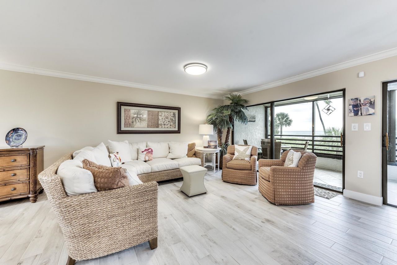 1605 Middle Gulf Dr, Unit 115, Sanibel, FL 33957 Photo