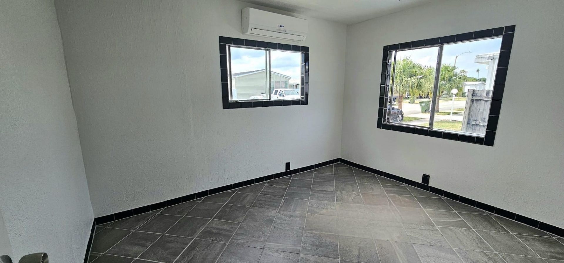 21511 NW 3rd Street, Pembroke Pines, FL 33029 Photo