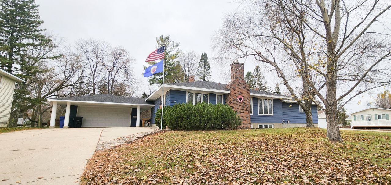 1154 Rossman Avenue, Detroit Lakes, MN 56501 Main Photo